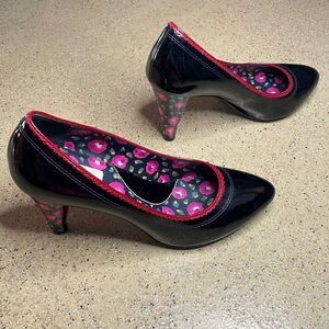 Kenzo Rockabilly Patent Leather Floral Print Cone Heels 37.5